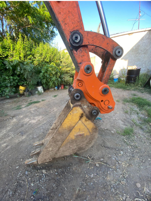 Q355B Escavatore idraulico con presa rapida per modelli da 1 a 60 tonnellate Nuovo stato