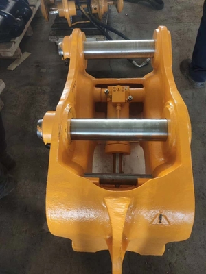 Escavatore a presa rapida Potenza idraulica Tipo Q355B Per apparecchiature nuove da 1 a 60 tonnellate