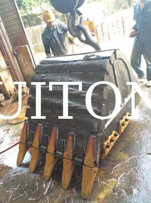 MINING Heavy Duty Rock Bucket for PC500/CAT350 2.4cbm for Hard Rock Excavation/Handling Blasted Rock/Demolition Works