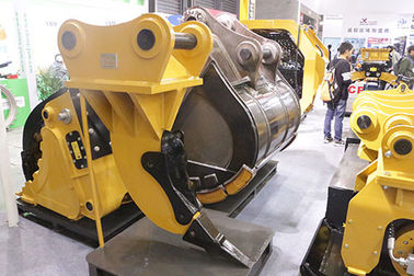 Ripper giallo per scavatori per la facile rimozione di tronchi con una resistenza superiore